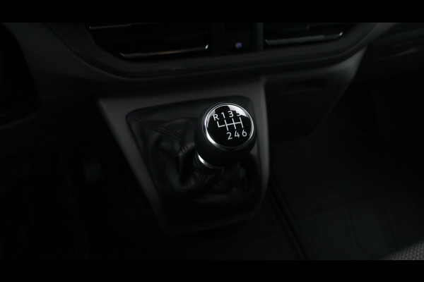 Volkswagen Transporter L1H1 2.0 TDI 150PK Life-Intro / Direct leverbaar / BPM-vrij .