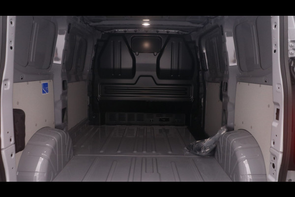 Volkswagen Transporter L1H1 2.0 TDI 150PK Life-Intro / Direct leverbaar / BPM-vrij .