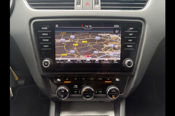 Škoda Octavia Combi 1.0 TSi 115pk Business Edition LEDER/NAVI/CARPLAY/CRUISE/PDC/WINTERPACK