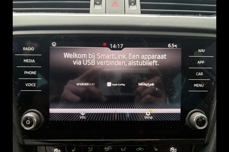Škoda Octavia Combi 1.0 TSi 115pk Business Edition LEDER/NAVI/CARPLAY/CRUISE/PDC/WINTERPACK