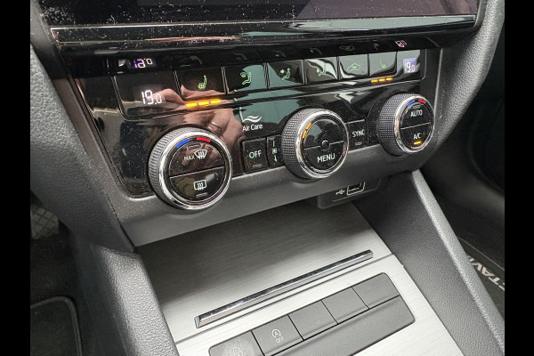 Škoda Octavia Combi 1.0 TSi 115pk Business Edition LEDER/NAVI/CARPLAY/CRUISE/PDC/WINTERPACK