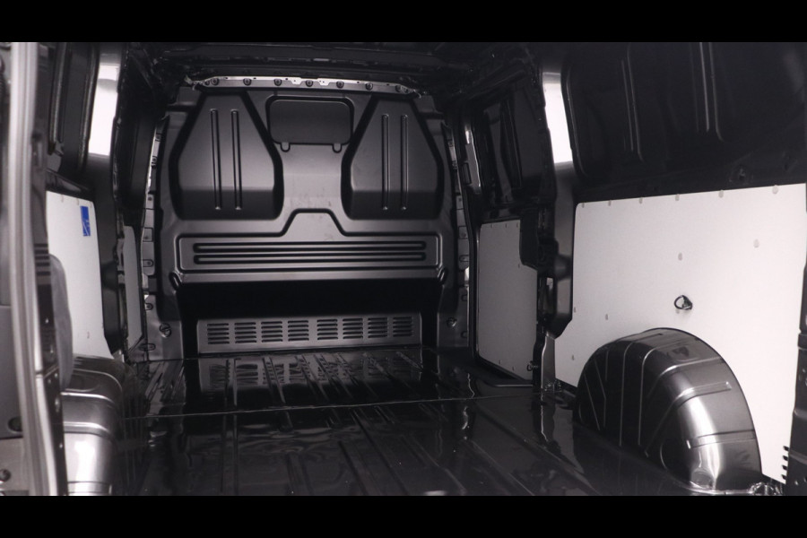 Volkswagen Transporter L2H1 2.0 TDI 150PK Style-Intro / Direct leverbaar / BPM-vrij