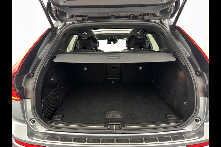 Volvo XC60 2.0 B5 Business Pro R-Design (INCL.BTW) Aut. *PANO | LUXURY-LEATHER | FULL-LEATHER | MEMORY-PACK | HEATED-SPORTSEATS | CAMERA | NAVI-FULLMAP | SHIFT-PADDLES | PRIVACY-GLASS | AIR-SUSPENSION | ECC | PDC | CRUISE | 19''ALU