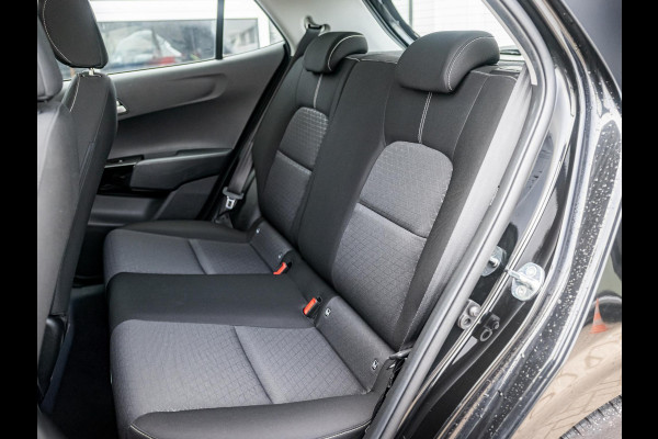 Kia Picanto 1.0 DPi DynamicLine | Carplay | Airco | Achteruitrijcamera | All season banden |