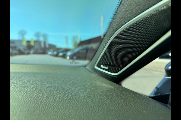 Volkswagen Golf 2.0 TSI GTI Performance Pano Virtual 245 PK ACC Camera standkachel trekhaak