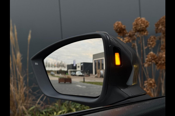 Seat Ateca 1.5 TSI FR Bns Int. VIRTAUL CAMERA LEDER LED SPORTVELGEN