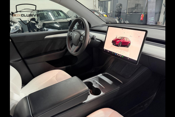 Tesla Model Y Performance AWD 75 kWh 360Cam/Pano/Trekhaak