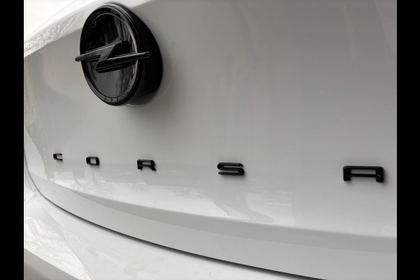 Opel Corsa 1.2 Turbo Hybrid GS Camera, Licht metalen velgen, zwart dak, Armsteun