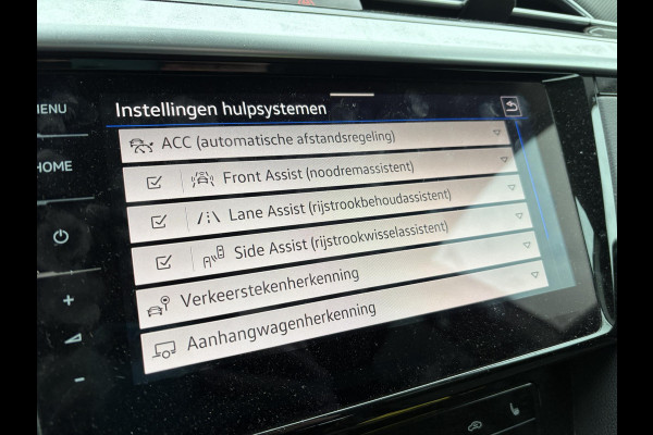 Volkswagen Arteon Shooting Brake 1.4 TSI eHybrid Elegance Business+ | Wegklapbare Trekhaak | Stoelverwarming | Stuurwielverwarming | Camera | Side Assist | Comfort stoelen elektrisch verstelbaar