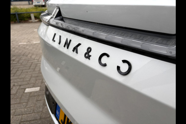 Lynk & Co 08 1.5 More NIEUW MODEL Panoramadak, Camera's, Harman / Kardon geluid installatie