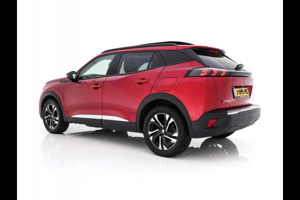 Peugeot e-2008 EV Allure 50 kWh [ 3-Fase ] {SOH-84%} (INCL-BTW) *PANO | LEATHER-FABRIC | FULL-LED | SPORT-SEATS | DIGI-COCKPIT | CAMERA | KEYLESS | PRIVACY-GLASS | DAB+ | NAVI-FULLMAP | ECC | CARPLAY | LANE-ASSIST | PDC | CRUISE | 17''ALU*