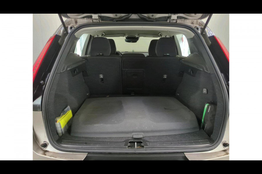 Volvo XC40 1.5 T2 Momentum NL-AUTO | TREKHAAK | STOEL VERWARMING