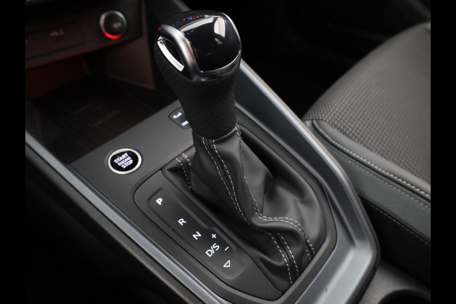 Audi A1 Sportback 40 TFSI S Line 207pk | Komt eind januari binnen | Led koplampen | 18 inch Lichtmetalen velgen | Sportstoelen | Stoelverwarming