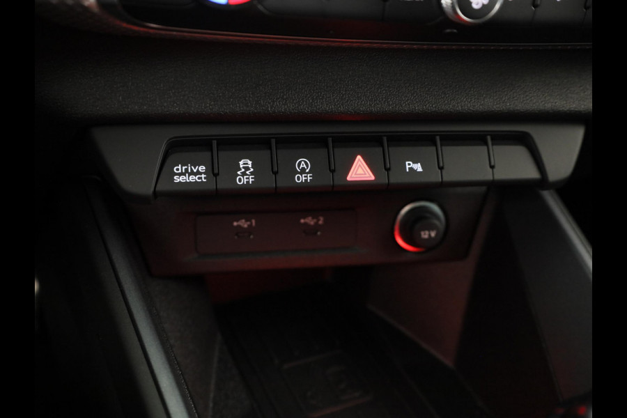 Audi A1 Sportback 40 TFSI S Line 207pk | Komt eind januari binnen | Led koplampen | 18 inch Lichtmetalen velgen | Sportstoelen | Stoelverwarming