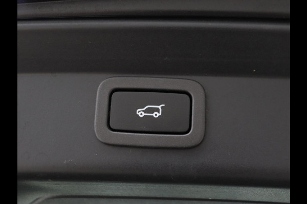 Jaguar I-PACE EV320 S Business Pack 90kWh | SOH 91% | Stoelverwarming | 360 Camera | Meridian Surround | Carplay | Full LED | Navigatie | 20'' | Keyless | Digital Cockpit