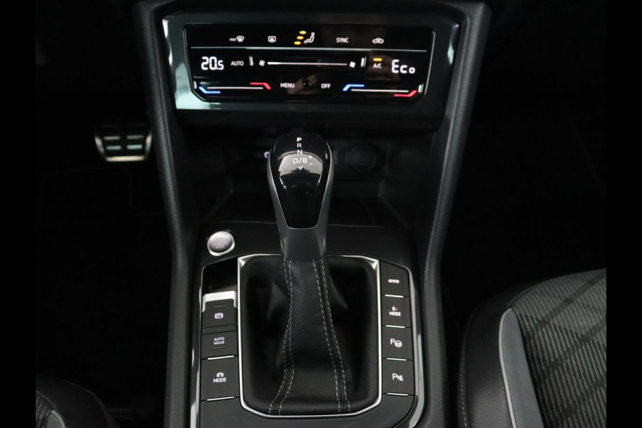 Volkswagen Tiguan 1.4 TSI eHybrid R Line | Trekhaak | Matrix LED | Carplay | Adaptive cruise | Park Assist | Navigatie | Keyless | Virtual Cockpit | Parkeerhulp | PHEV | Plug In