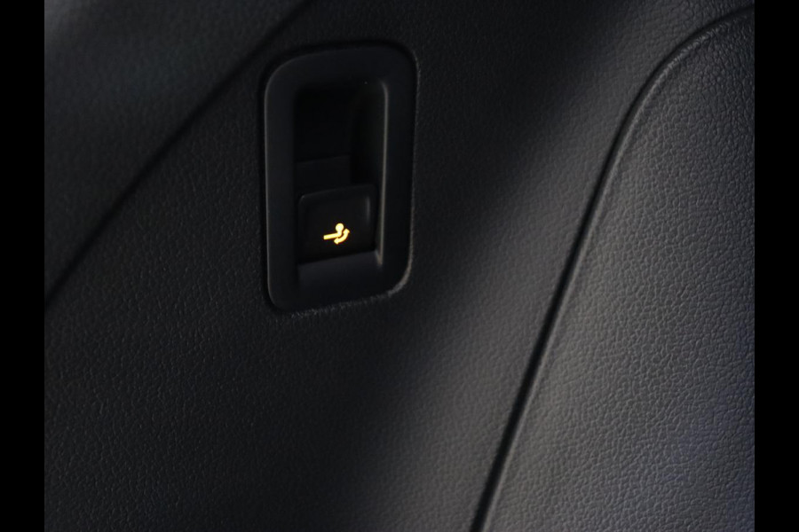 Volkswagen Tiguan 1.4 TSI eHybrid R Line | Trekhaak | Matrix LED | Carplay | Adaptive cruise | Park Assist | Navigatie | Keyless | Virtual Cockpit | Parkeerhulp | PHEV | Plug In