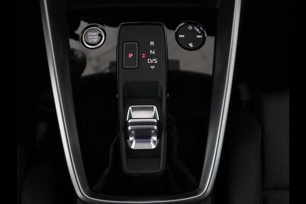 Audi A3 40 TFSIe Advanced edition | Sportstoelen | Carplay | Virtual Cockpit | Navigatie | Full LED | Parkeerhulp | Climate control | Cruise control | PHEV | Plug In