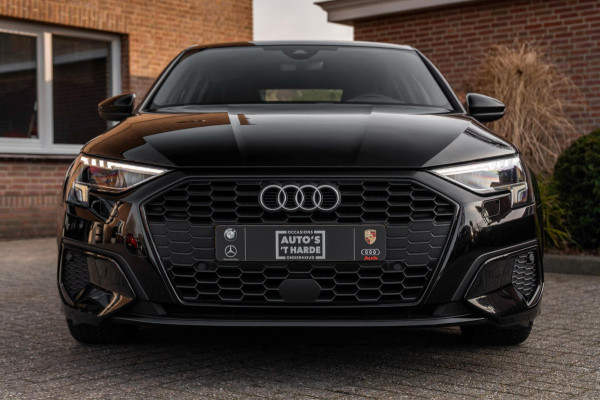 Audi A3 Sportback 30 TFSI Business Edition 110 PK 1e Eig Adaptive Stoelverwarming Full LED 18''