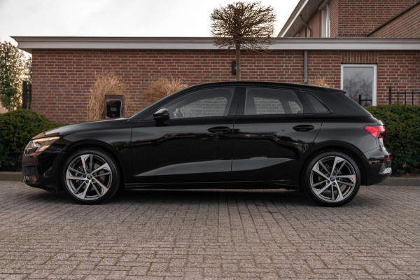 Audi A3 Sportback 30 TFSI Business Edition 110 PK 1e Eig Adaptive Stoelverwarming Full LED 18''
