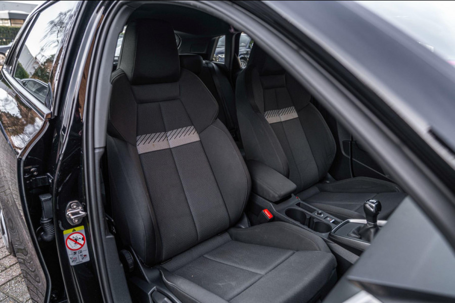 Audi A3 Sportback 30 TFSI Business Edition 110 PK 1e Eig Adaptive Stoelverwarming Full LED 18''