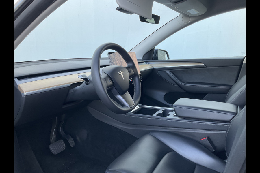 Tesla Model Y Long Range AWD 75 kWh Autopilot Leer Pano.dak 360° Black Warmtepomp