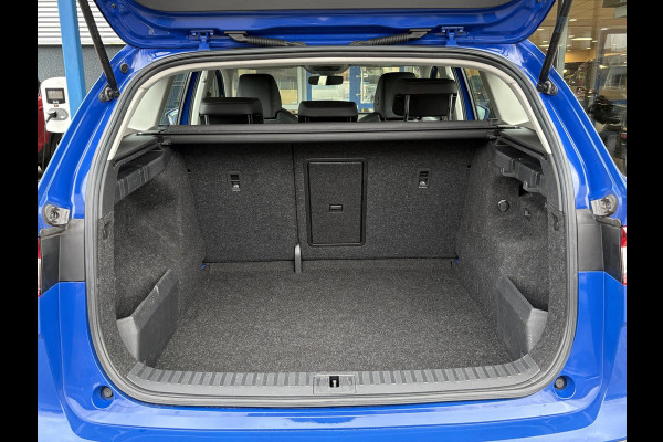 Škoda ENYAQ iV 60 | Wegklapbare trekhaak | Stoelverwarming | Warmtepomp