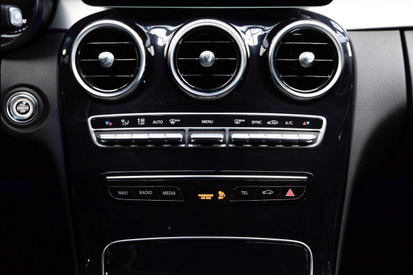 Mercedes-Benz C-Klasse Estate 180 Navi Leder Camera LED PTS Elektr. achterklep Climate Control LM velgen