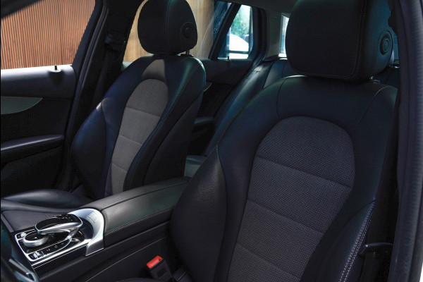 Mercedes-Benz C-Klasse Estate 180 Navi Leder Camera LED PTS Elektr. achterklep Climate Control LM velgen