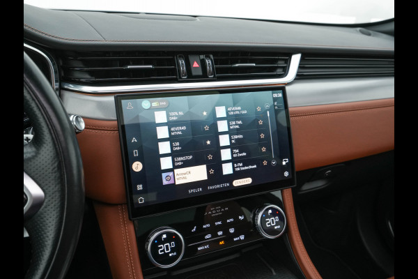 Jaguar F-Pace 2.0 P400e PHEV R-Dynamic HSE AWD ( Plug-in ) (INCL-BTW) Aut. *PANO | LEATHER | MERIDIAN-SOUND | FULL-LED | TOPVIEW | BLINDSPOT | KEYLESS | DAB+ | HEATED-COMFORTSEATS | NAVI-FULLMAP | DIGI-COCKPIT | HEAD-UP | PRIVACYGLASS | TOWBAR | 22"*