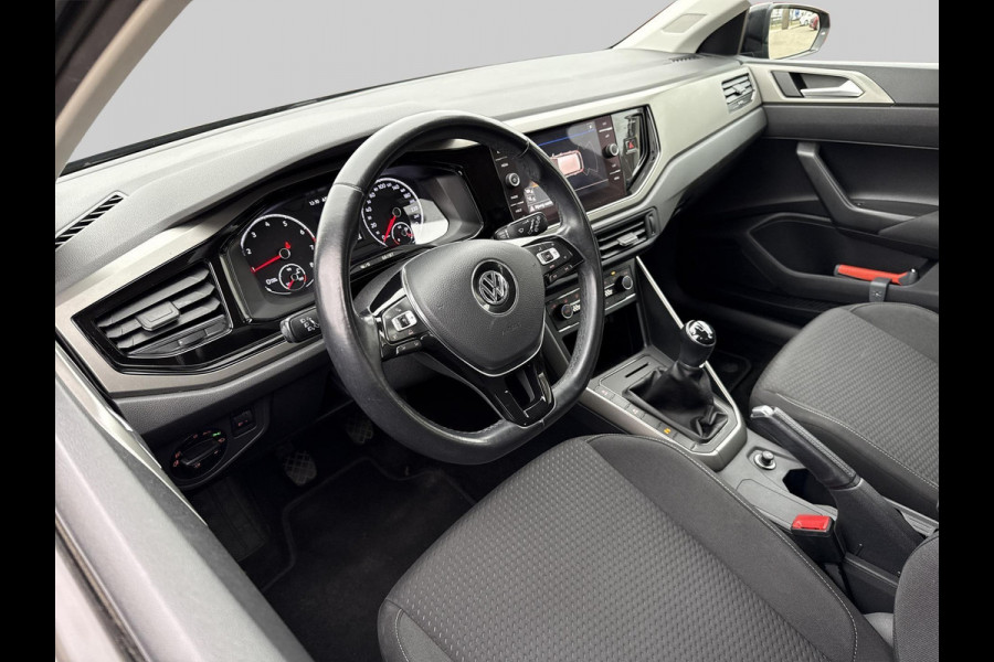 Volkswagen Polo 1.0 TSI Comfortline Business Apple Carplay | Android Auto |  Achteruitrijcamera | DCC |