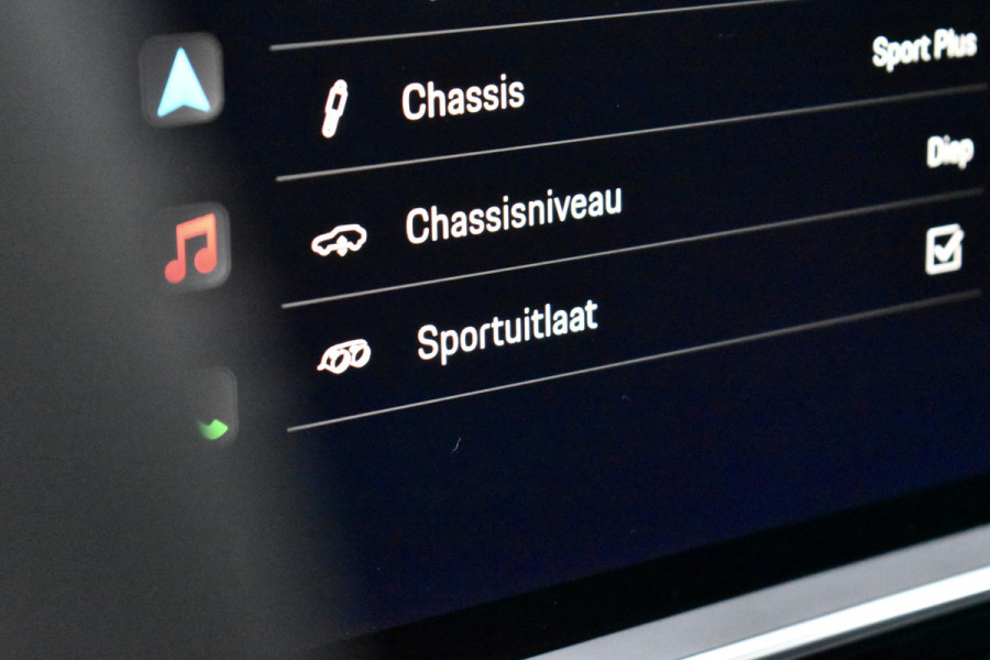 Porsche Cayenne Coupé 3.0 E-Hybrid 462pk SportDesign Techart | Pano | ACC | 22'' Wielen | PDLS+ Matrix | Alcantara dakhemel | Matrix PDLS+ |