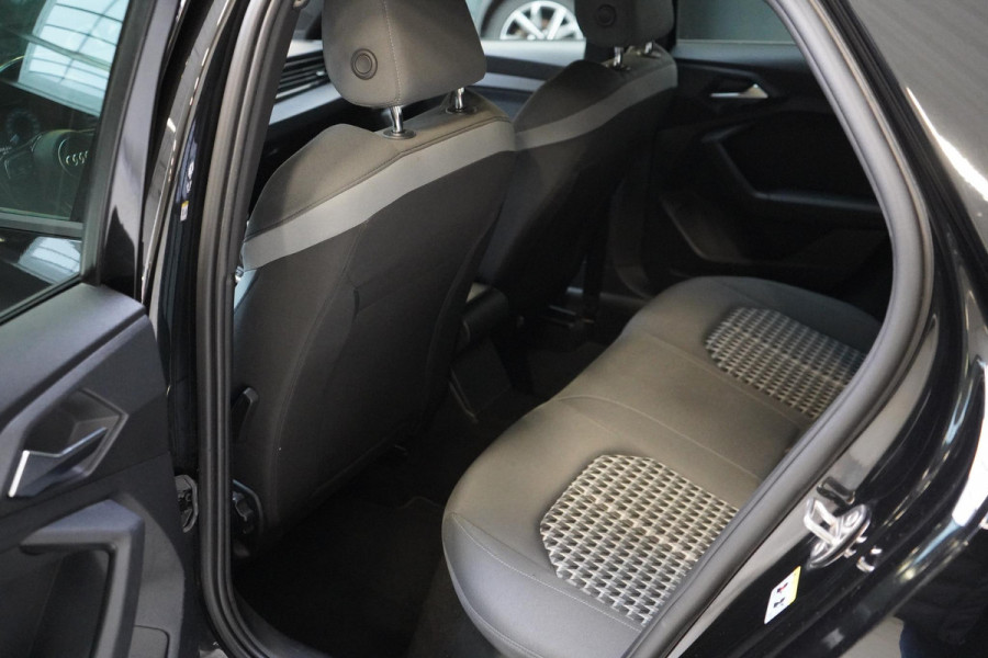 Audi A1 Sportback 30 TFSI 115pk Epic Automaat | Climate control | Parkeersensoren | Navigatie | Lm velgen