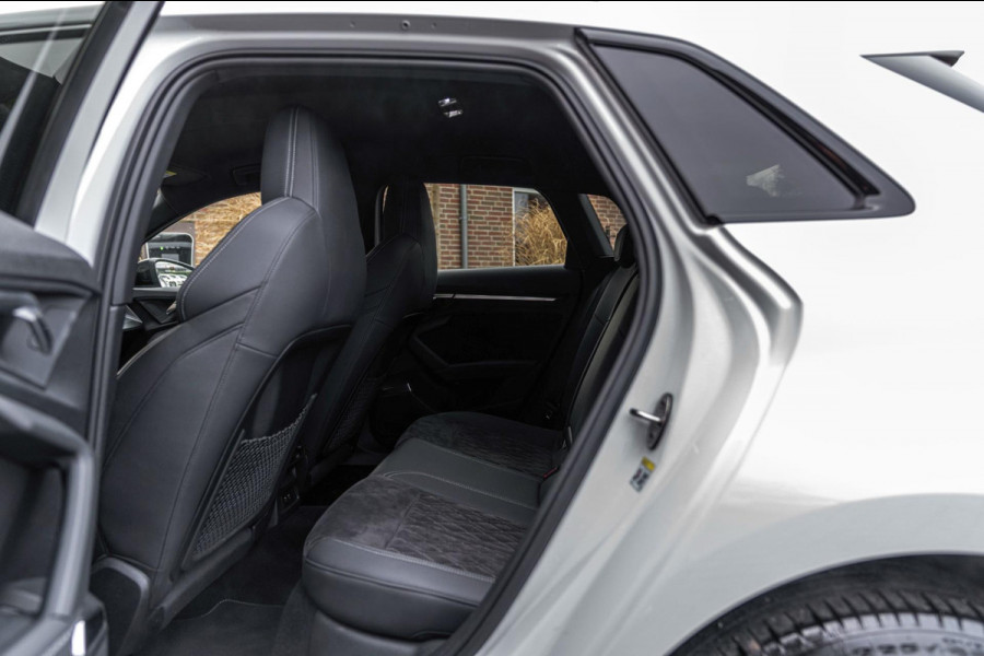 Audi A3 Sportback 40 TFSI e s edition ACC B&O Matrix LED Ambiance Elek.Klep Keyless Stoelverwarming 18''
