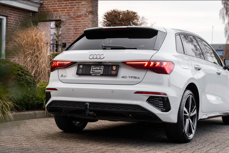 Audi A3 Sportback 40 TFSI e s edition ACC B&O Matrix LED Ambiance Elek.Klep Keyless Stoelverwarming 18''