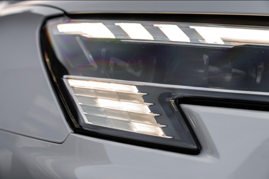 Audi A3 Sportback 40 TFSI e s edition ACC B&O Matrix LED Ambiance Elek.Klep Keyless Stoelverwarming 18''