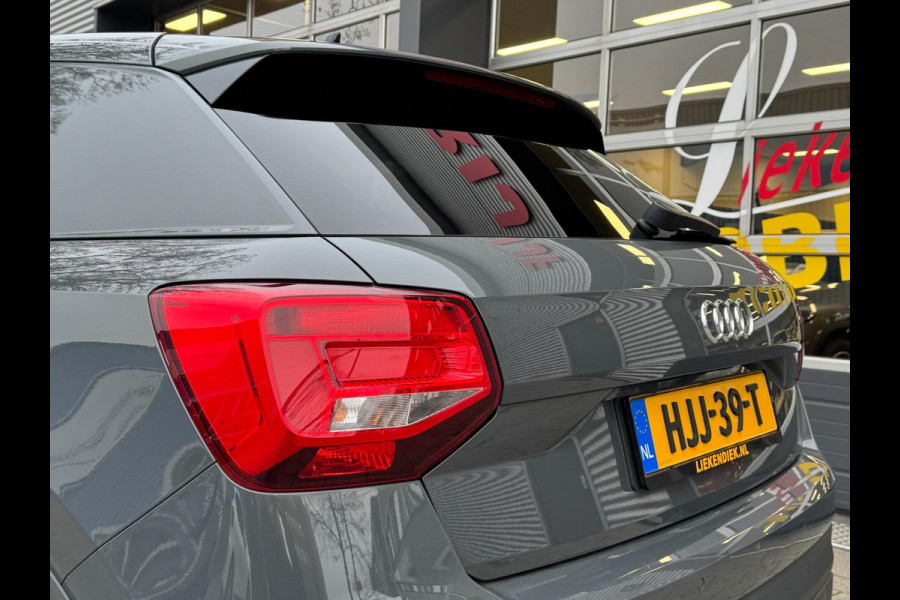 Audi Q2 30 TFSI Design Pro Line Plus - AUTOMAAT I Panorama dak I Airco I PDC I Sport velgen 19 I Afneembare trekhaak I Dealer ond.
