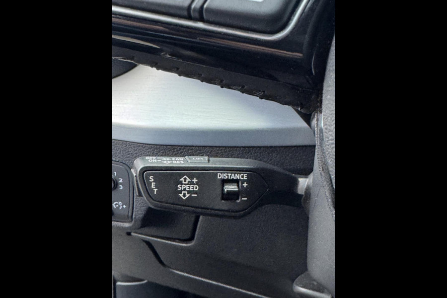 Audi Q2 30 TFSI Design Pro Line Plus - AUTOMAAT I Panorama dak I Airco I PDC I Sport velgen 19 I Afneembare trekhaak I Dealer ond.