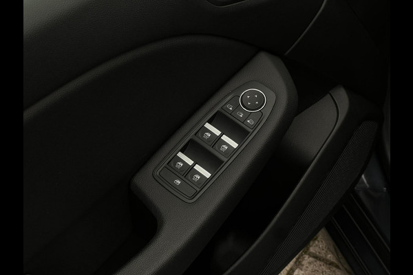 Renault Clio 1.0 TCe Intens NL-AUTO | NAVI | PDC