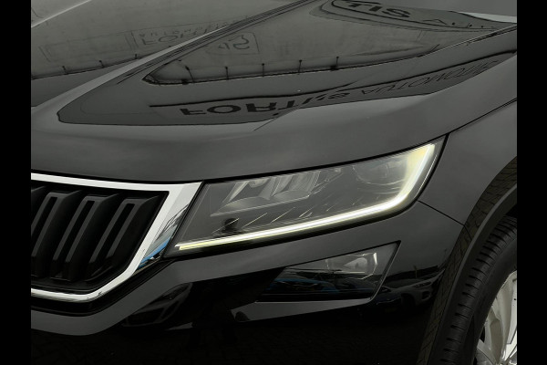 Škoda Kodiaq 1.5 TSI Business Edition NL AUTO | AFN. TREKHAAK | CARPLAY |