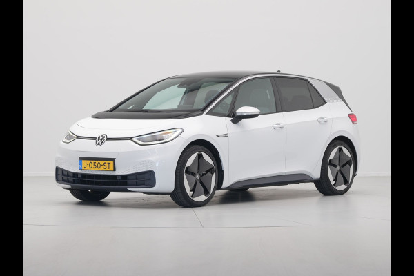 Volkswagen ID.3 First Max 58 kWh 204pk Trekhaak Panorama Navigatie Camera Stoel/Stuurverwarming
