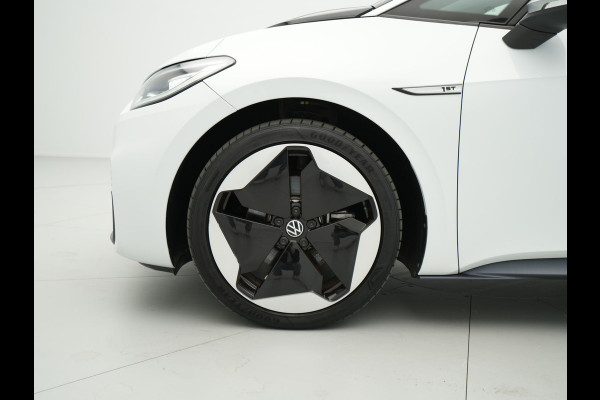 Volkswagen ID.3 First Max 58 kWh 204pk Trekhaak Panorama Navigatie Camera Stoel/Stuurverwarming