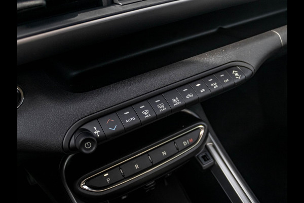 Jeep Avenger 1.2 e-Hybrid Summit | Uit voorraad leverbaar | Winter Pack | Schuif/Kanteldak | Infotaiment&Convenience Pack | Bicolore