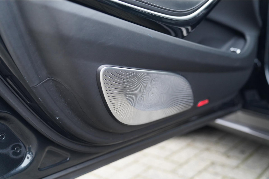 Mercedes-Benz S-Klasse AMG 63 4Matic+ Lang Premium Plus | Burmester 3D | Panorama | Massage stoelen | Stoelkoeling | Carbon |