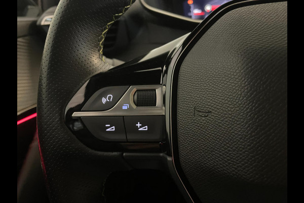 Peugeot 208 1.2 PureTech GT 100PK AIRCO CLIMA NAVI CRUISE PANO APPLE CARPLAY 3D COCKPIT PDC CAM LAGE KM STAND NIEUWSTAAT