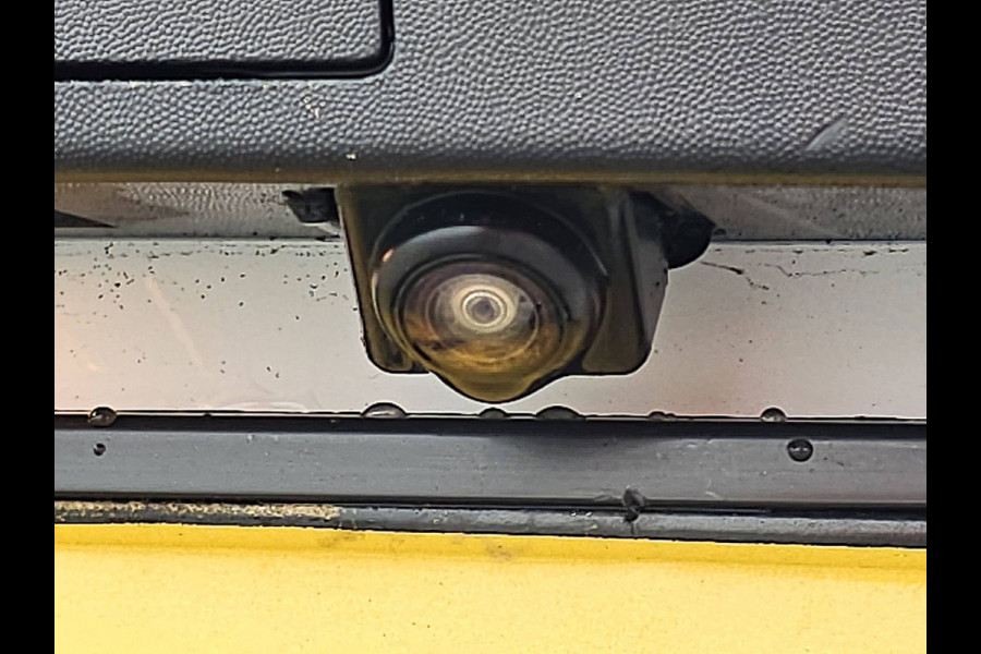 Renault Master T35 2.3 dCi 135 L2H2 airco, navi, pdc, trekhaak