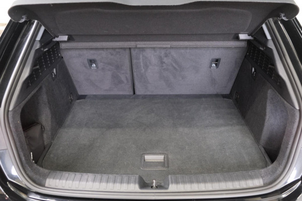 Audi A3 Sportback 30 TFSI Business edition - N.A.P. Airco, Cruise, Navi, PDC.