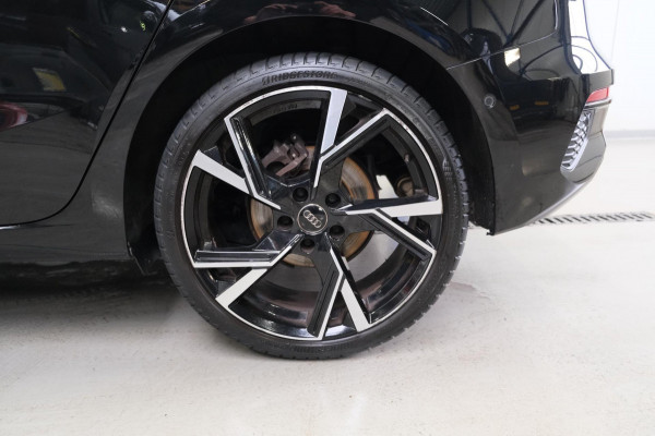 Audi A3 Sportback 30 TFSI Business edition - N.A.P. Airco, Cruise, Navi, PDC.