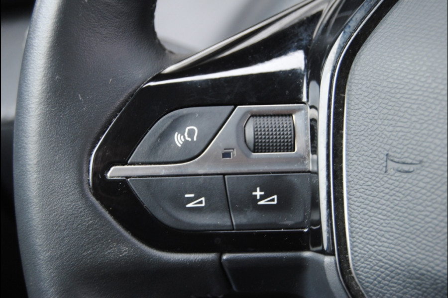 Peugeot 208 1.2 PureTech Active | Cruise | Apple Carplay | DAB | Airco
