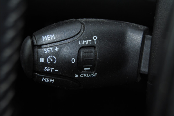 Peugeot 208 1.2 PureTech Active | Cruise | Apple Carplay | DAB | Airco